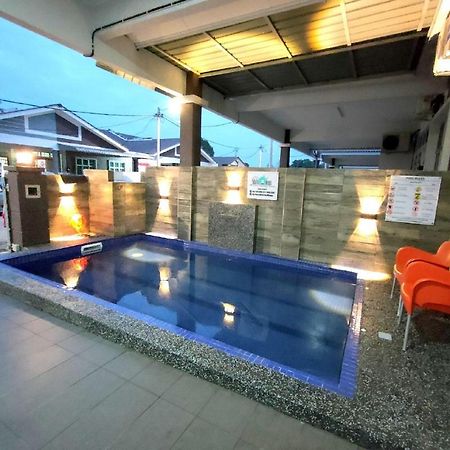 D'Q Putra Homestay Melaka Eksteriør bilde